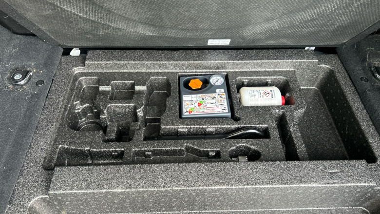 Land Rover Range Rover Evoque 1.5 P300e Evoque Edition 5dr Auto Hatchback